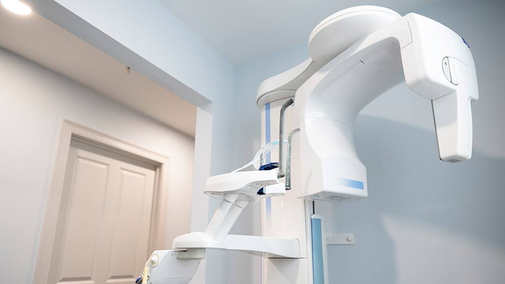 3 D C T cone beam x-ray scanner